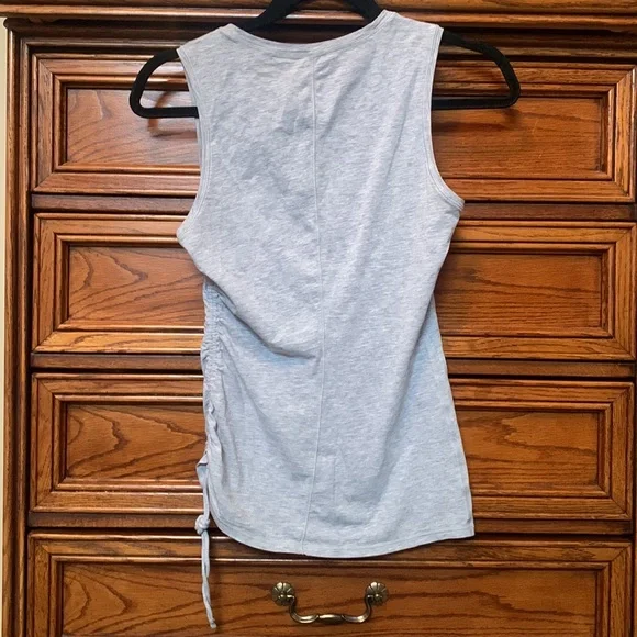 Lululemon Cinch It Tank in Heathered Vapor - Picture 5 of 7